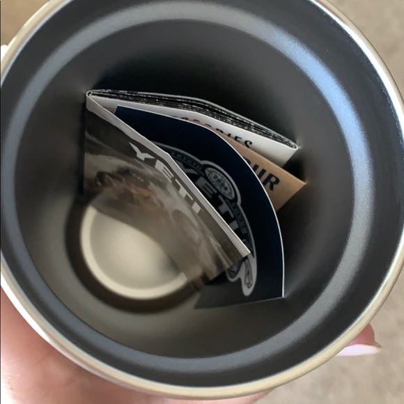 Yeti 20oz - Picture 4 of 5